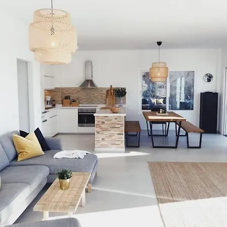 Nyrenovert Tauro-villa Med Spektakulaer Utsikt Mogan